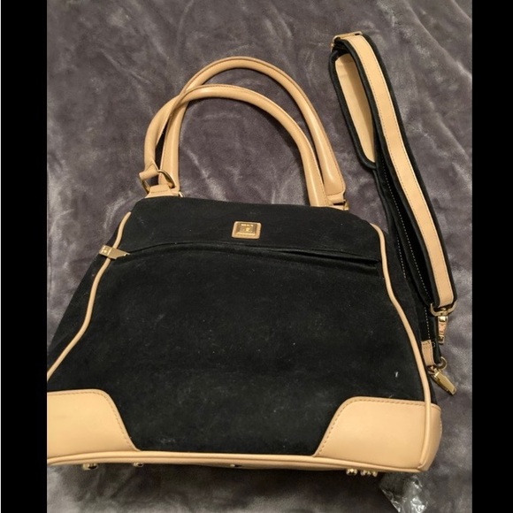 Diane Von Furstenberg Travel Bag NEW✨🖤 - Picture 1 of 4